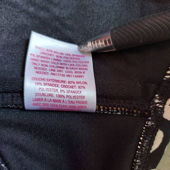 xhilaration swim top , halter , high neck size small - Picture 6 of 6